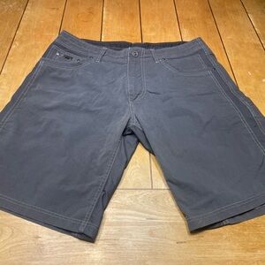 Kuhl Radikl Short Size 36 Color Gray with 11” Inseam Cargo Hiking Outdoor